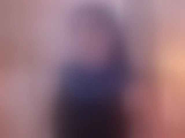 Live sex webcam photo for Sofiiia1 #292695543