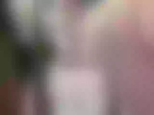 Live sex webcam photo for Sofiyaa000 #275590222