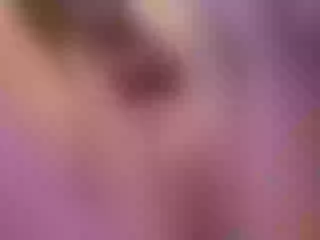 Live sex webcam photo for Sofiyaa000 #276588910