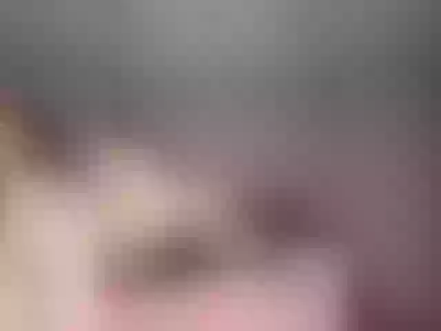 Live sex webcam photo for Sofiyaa000 #277143425