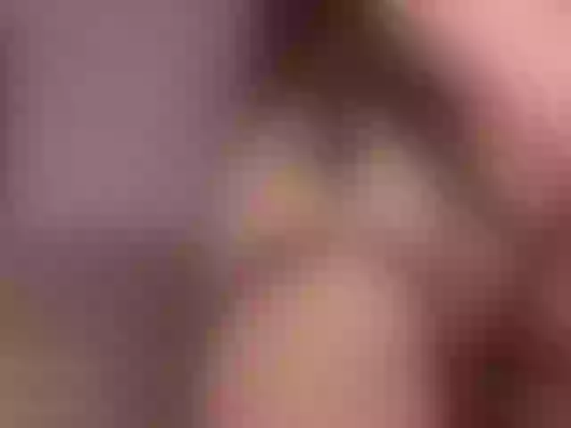 Live sex webcam photo for Sofiyaa000 #277402644
