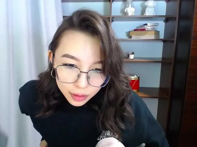 Live sex webcam photo for SoftHeartbeat #273473036
