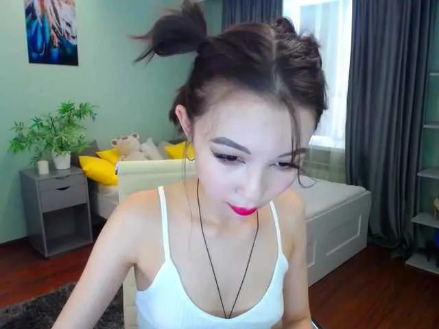 Live sex webcam photo for SoftHeartbeat #273721269