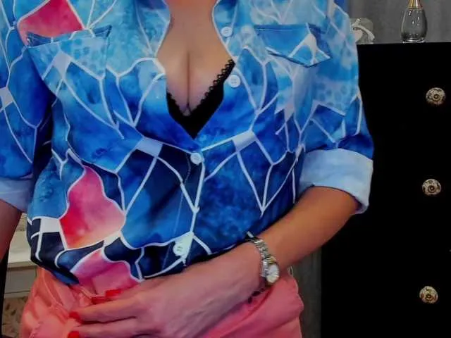 Live sex webcam photo for SoftVANESSA #274240348