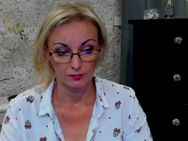 Live sex webcam photo for SoftVANESSA #274301085