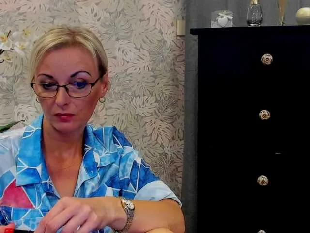 Live sex webcam photo for SoftVANESSA #274595133