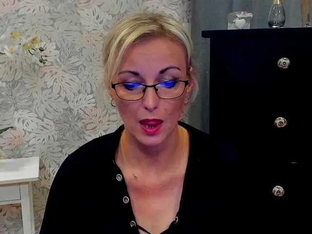 Live sex webcam photo for SoftVANESSA #274668223