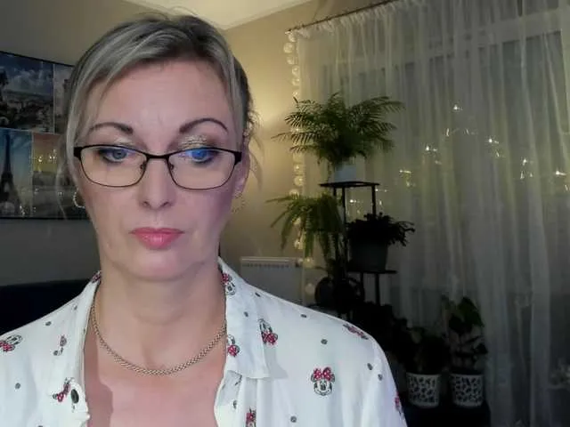 Live sex webcam photo for SoftVANESSA #276949512