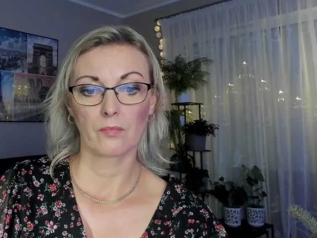 Live sex webcam photo for SoftVANESSA #276956538