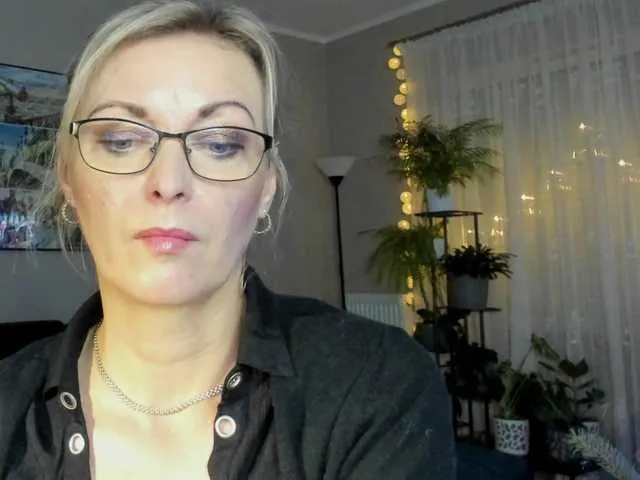 Live sex webcam photo for SoftVANESSA #277005735