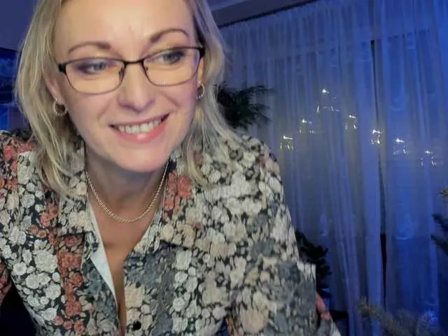 Live sex webcam photo for SoftVANESSA #277012452