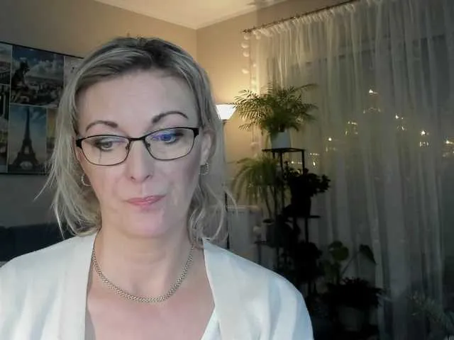 Live sex webcam photo for SoftVANESSA #277065670