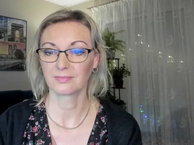 Live sex webcam photo for SoftVANESSA #277160193