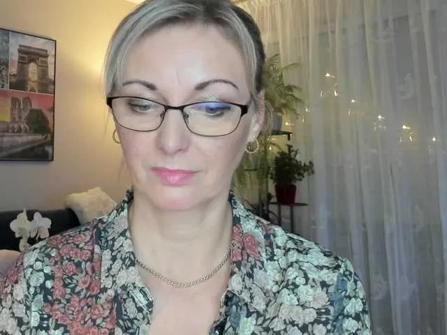 Live sex webcam photo for SoftVANESSA #277210217