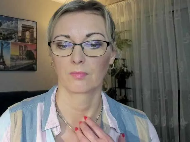 Live sex webcam photo for SoftVANESSA #277286338