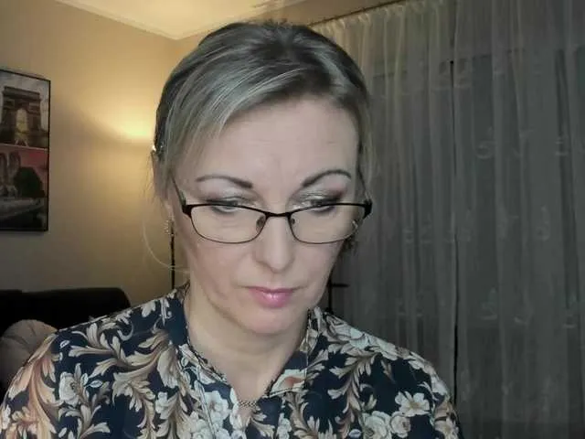 Live sex webcam photo for SoftVANESSA #277327601