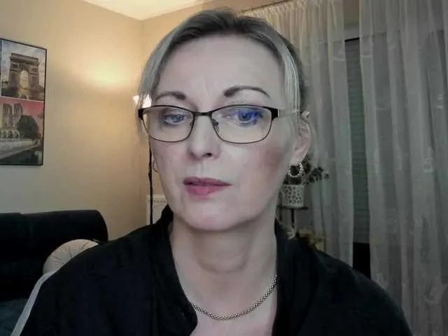 Live sex webcam photo for SoftVANESSA #277659398