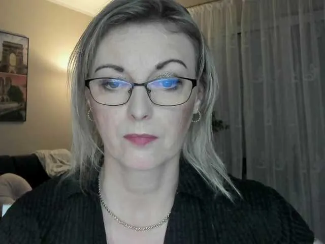 Live sex webcam photo for SoftVANESSA #277684901