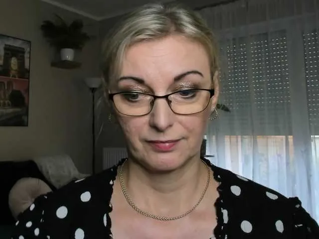 Live sex webcam photo for SoftVANESSA #277973289