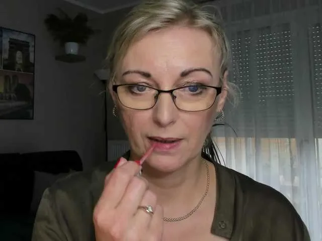 Live sex webcam photo for SoftVANESSA #278044465