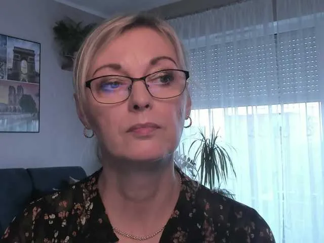 Live sex webcam photo for SoftVANESSA #286548566