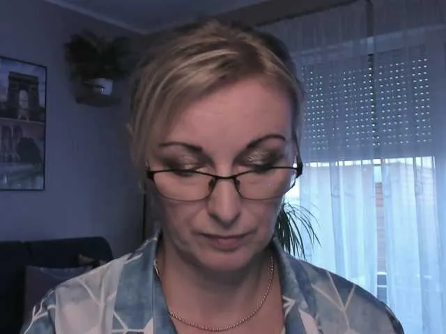 Live sex webcam photo for SoftVANESSA #288424638