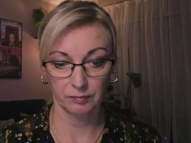 Live sex webcam photo for SoftVANESSA #290178636