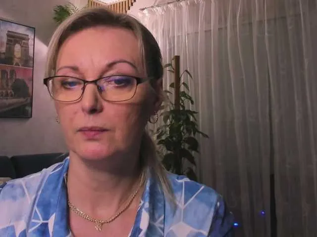 Live sex webcam photo for SoftVANESSA #290562276