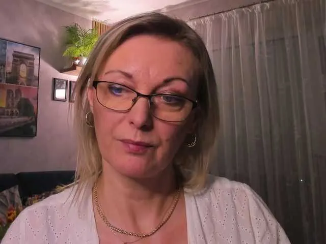 Live sex webcam photo for SoftVANESSA #290697182