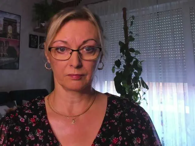 Live sex webcam photo for SoftVANESSA #291287150