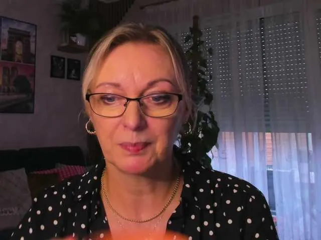 Live sex webcam photo for SoftVANESSA #291529644