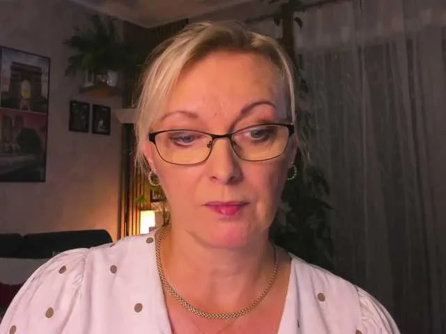 Live sex webcam photo for SoftVANESSA #291942405