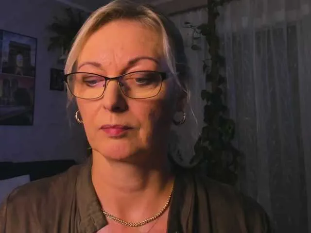 Live sex webcam photo for SoftVANESSA #291975283