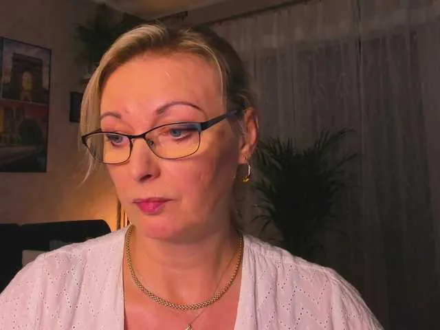 Live sex webcam photo for SoftVANESSA #292116106