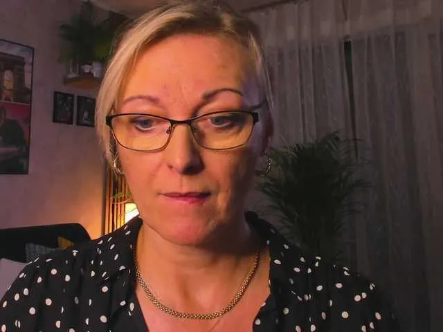 Live sex webcam photo for SoftVANESSA #292170606