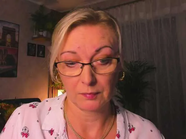 Live sex webcam photo for SoftVANESSA #292177723