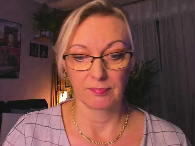 Live sex webcam photo for SoftVANESSA #292270247