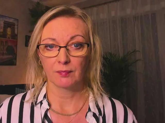 Live sex webcam photo for SoftVANESSA #292309080