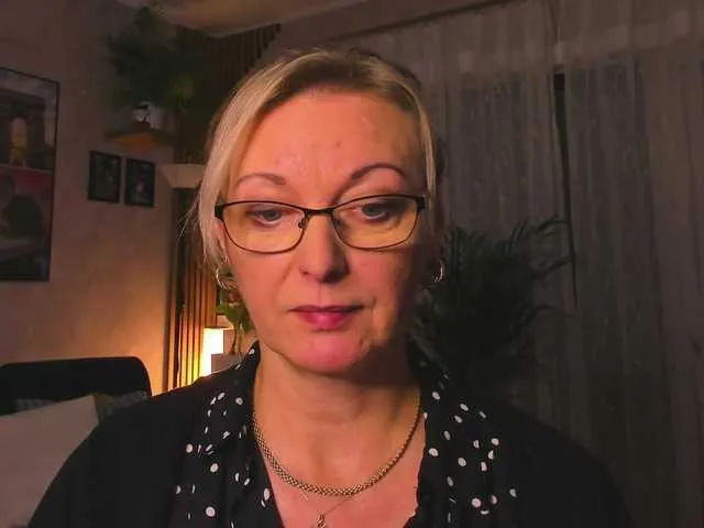 Live sex webcam photo for SoftVANESSA #292349118