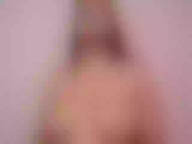 Live sex webcam photo for Sofy-Jones #272319156