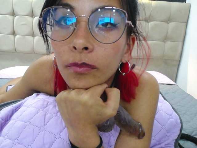 Live sex webcam photo for Sofy-nix #273029429