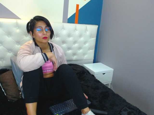 Live sex webcam photo for Sofy-nix #274043383