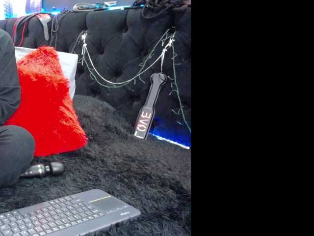 Live sex webcam photo for Sofy-nix #274565103