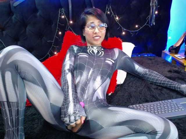 Live sex webcam photo for Sofy-nix #275070389