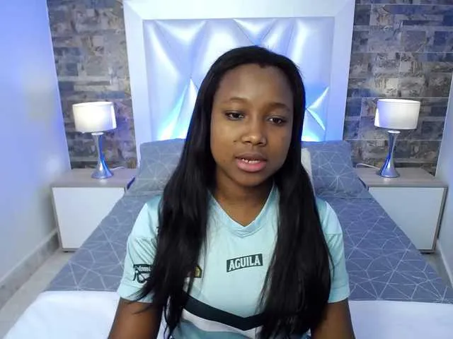 Live sex webcam photo for Sofya2 #272160559