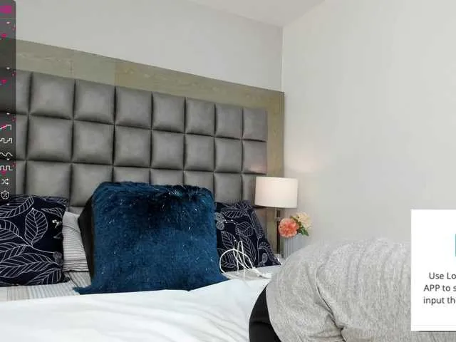 Live sex webcam photo for Sofya2 #275551539