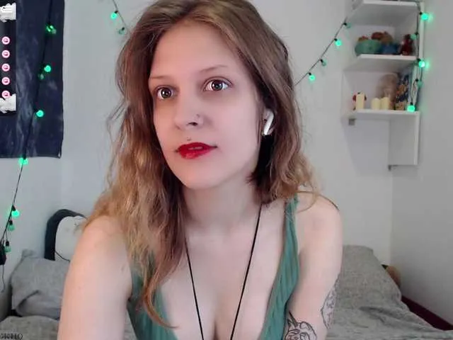 Live sex webcam photo for SolarAsuka #275902069