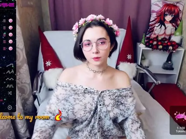 Live sex webcam photo for SolarSoul #272494533