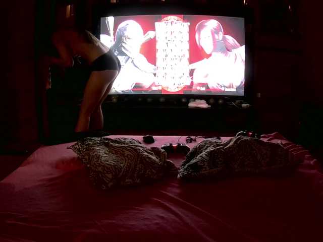 Live sex webcam photo for Sollia01 #272177678