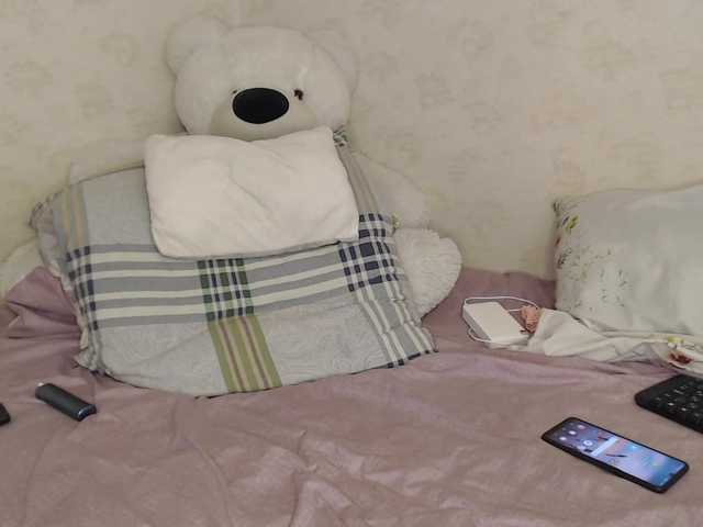 Live sex webcam photo for Solnushko1993 #274543337